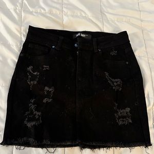 Girls destroyed short black jean skirt